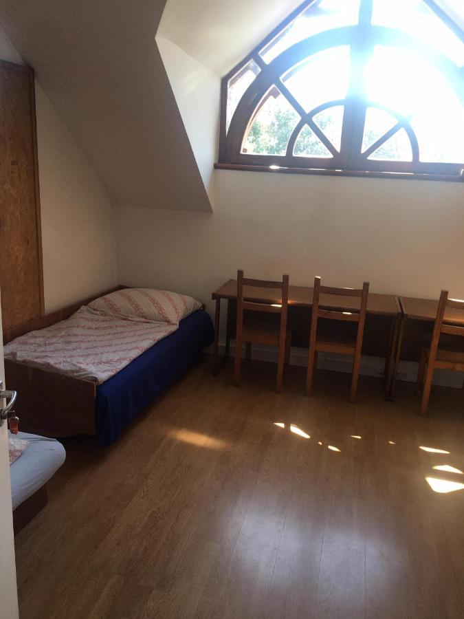 Hostel Goencoelhaz Vác Zewnętrze zdjęcie